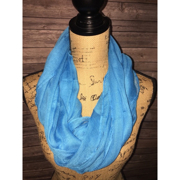 🧣Loop Scarf - Picture 3 of 5